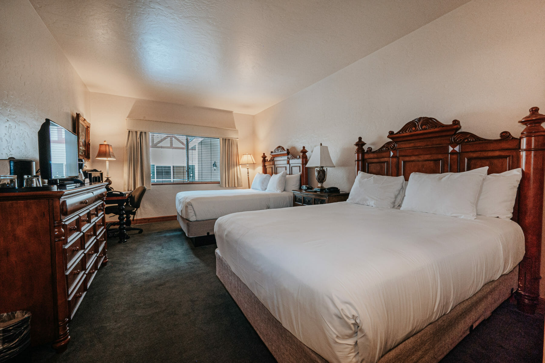 Double Queen Hotel Room | Midway Utah | Zermatt Utah