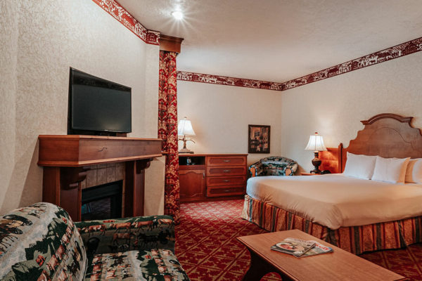 Deluxe King Room in Heber | Zermatt Utah